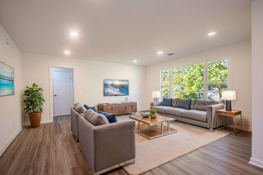 Living Room (Virtually Staged) (1)